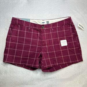NWT Old Navy Women's Burgundy Plaid Shorts Size 2